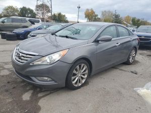Hyundai Sonata SE 2.4L 4 2011