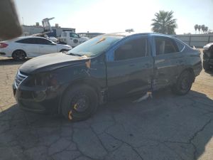 Nissan Sentra S 1.8L 4 2015