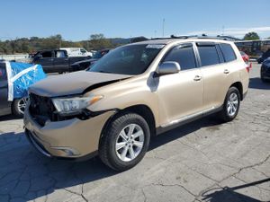 Toyota Highlander BASE 3.5L 6 2013