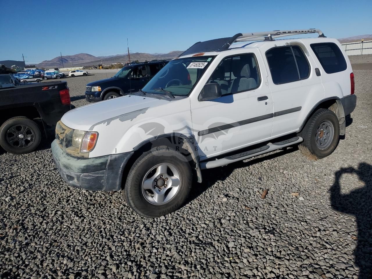 Nissan Xterra XE 3.3L 6 2001