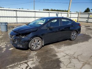 Nissan Versa SV 1.6L 4 2021