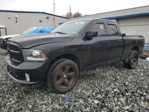 RAM 1500 ST 5.7L 8 2014