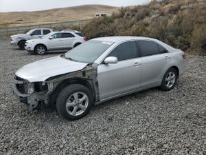 Toyota Camry BASE 2.5L 4 2011
