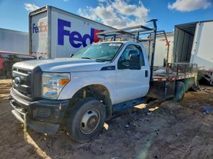 Ford F-350 SUPER DUTY 6.2L 8 2015