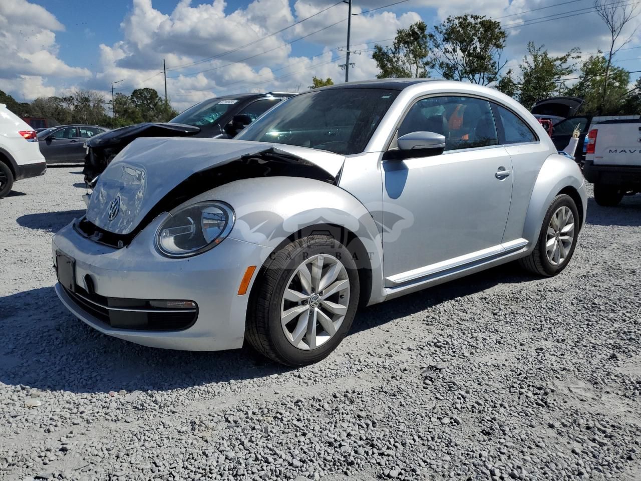 Volkswagen Beetle 2.0L 4 2013