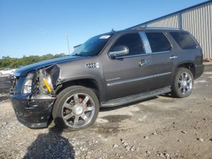 Cadillac Escalade LUXURY 6.2L 8 2010