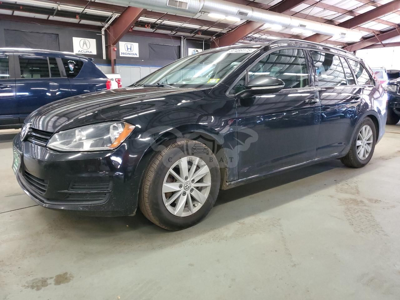 Volkswagen Golf Sportsvan S 1.8L 4 2015