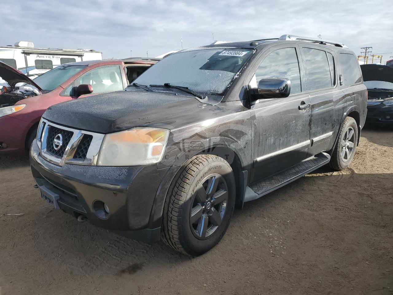 Nissan Armada PLATINUM 5.6L  8 2013