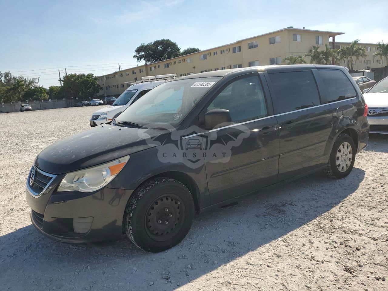Volkswagen Routan S 3.6L  6 2012