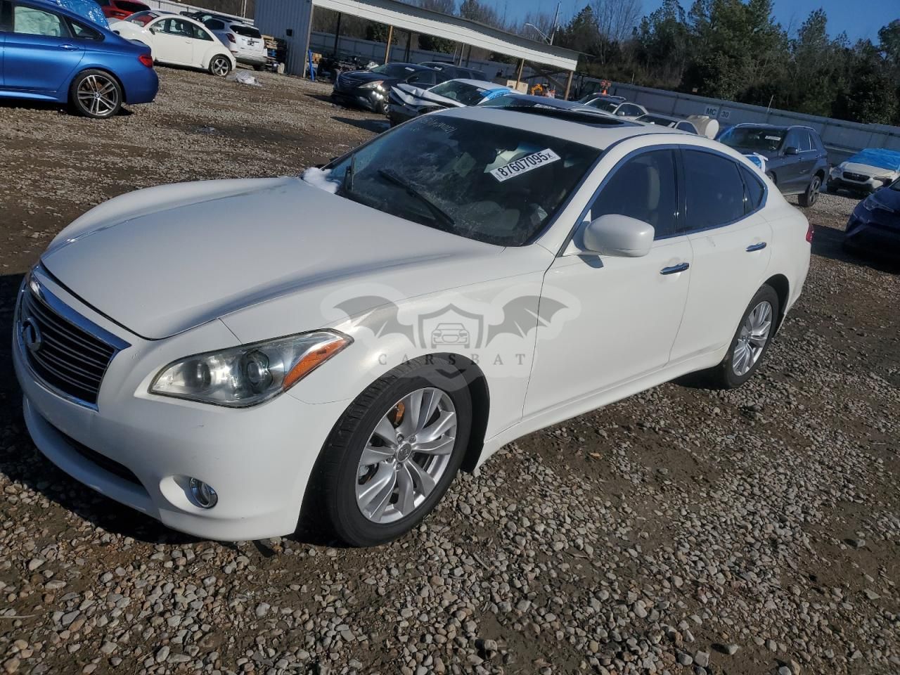 Infiniti M37 3.7L 6 2011