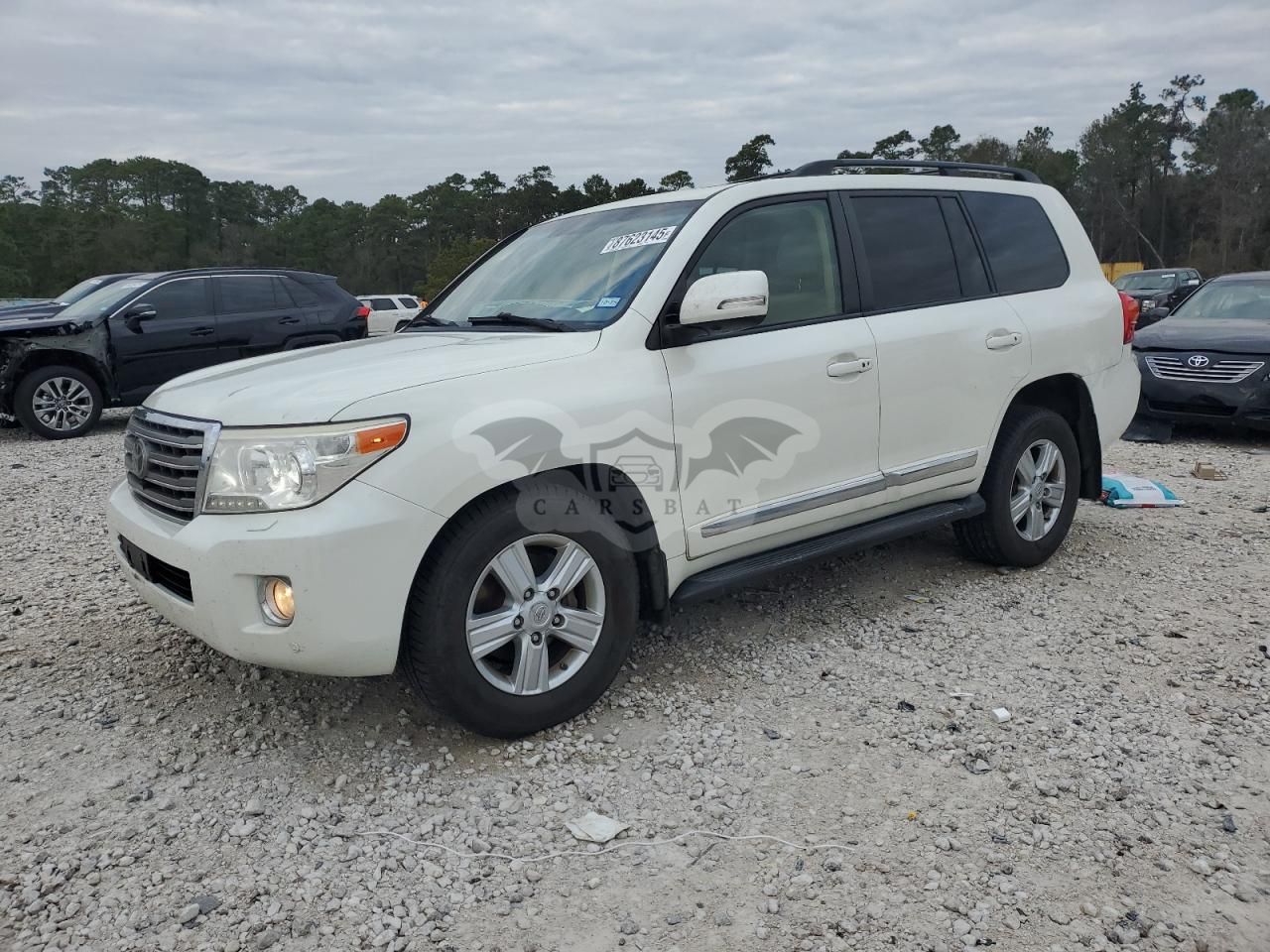 Toyota Land Cruiser 5.7L 8 2014