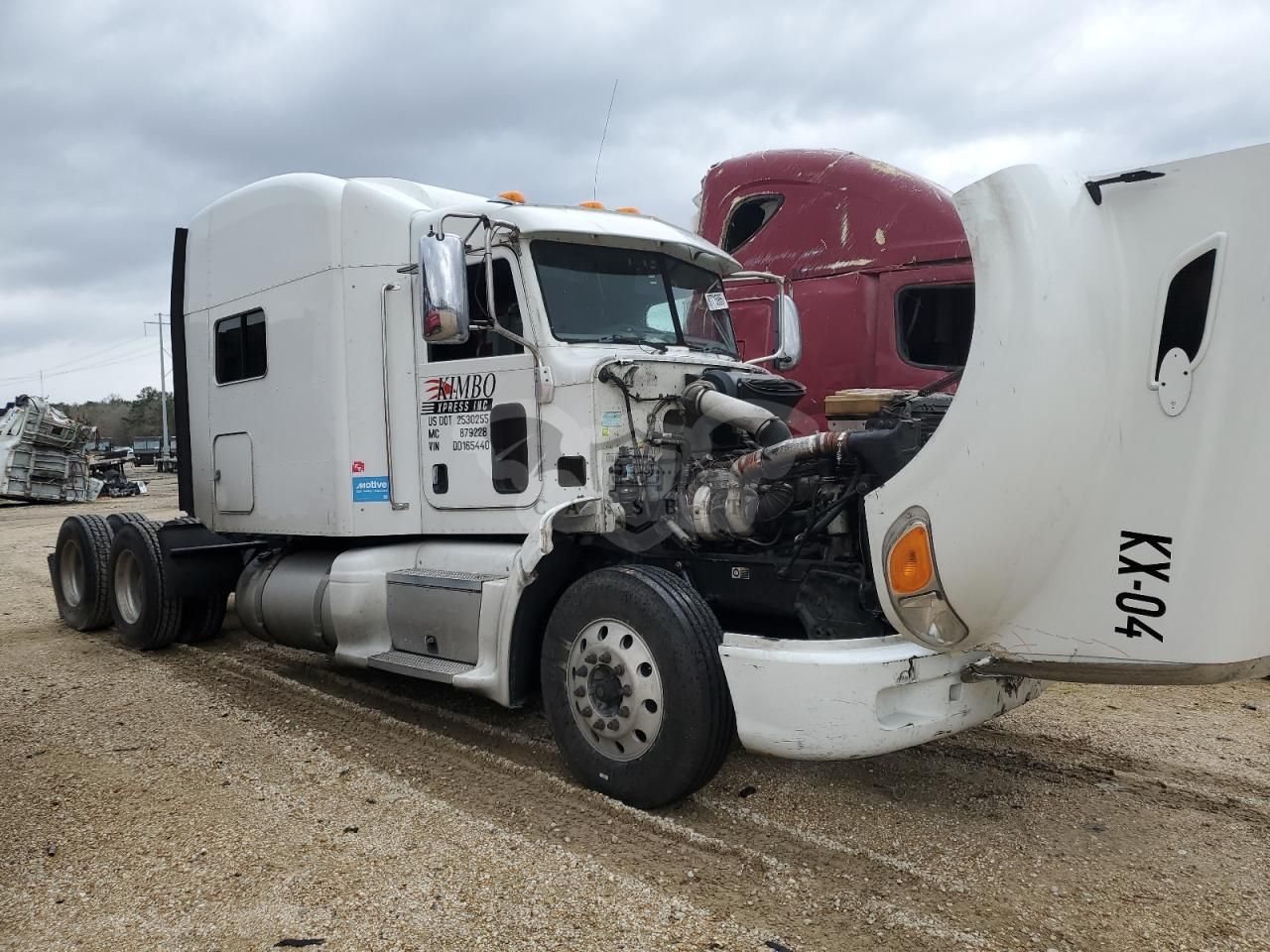 Peterbilt 386 12.9L 6 2013