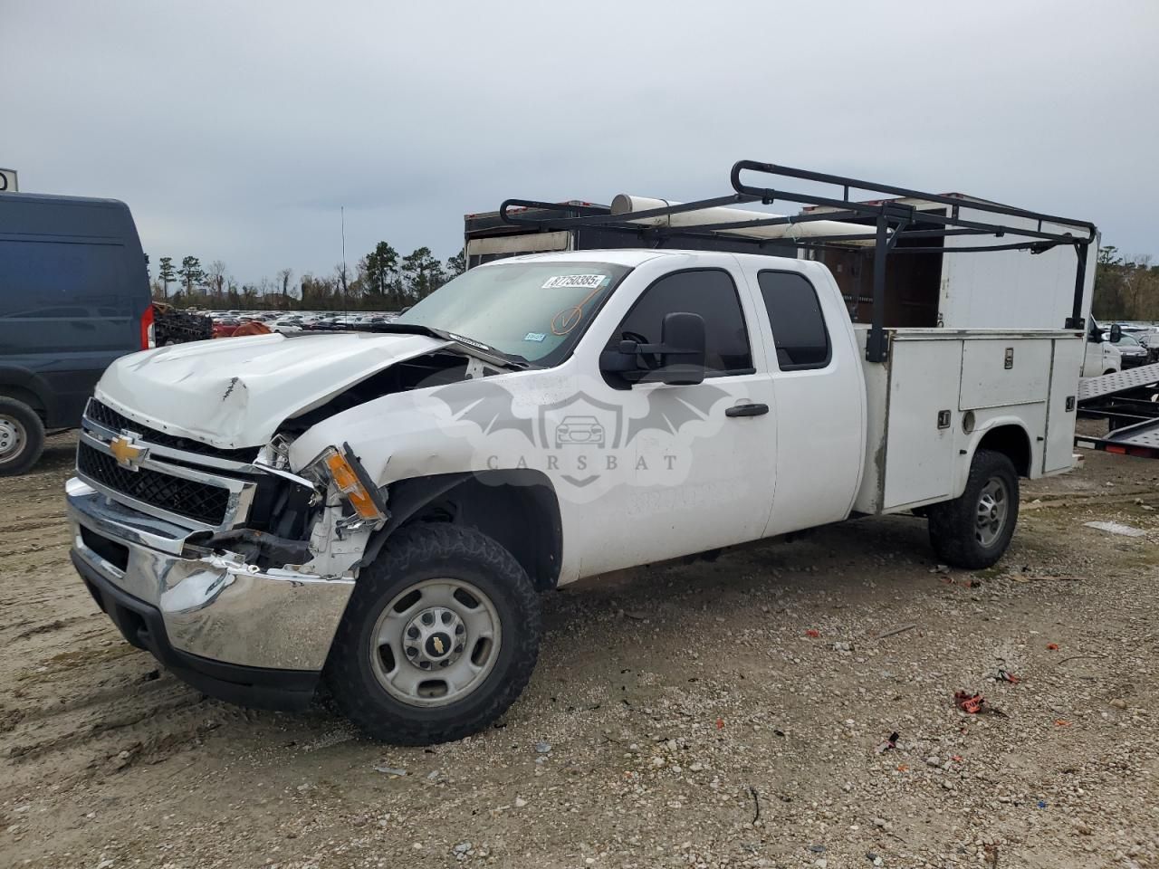 Chevrolet Silverado 2500 C2500 HEAVY DUTY 6.0L 8 2011