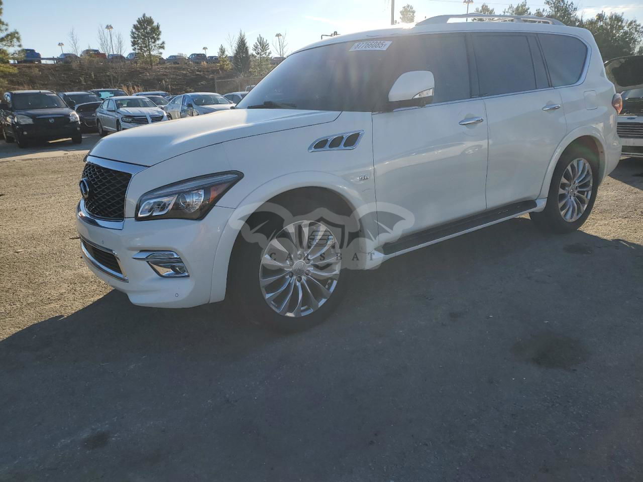 Infiniti QX80 5.6L  8 2016