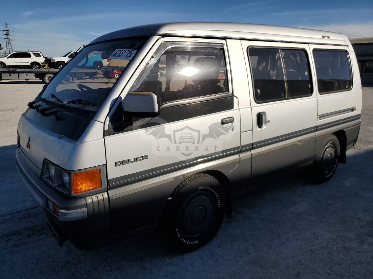 Mitsubishi Delica 1989