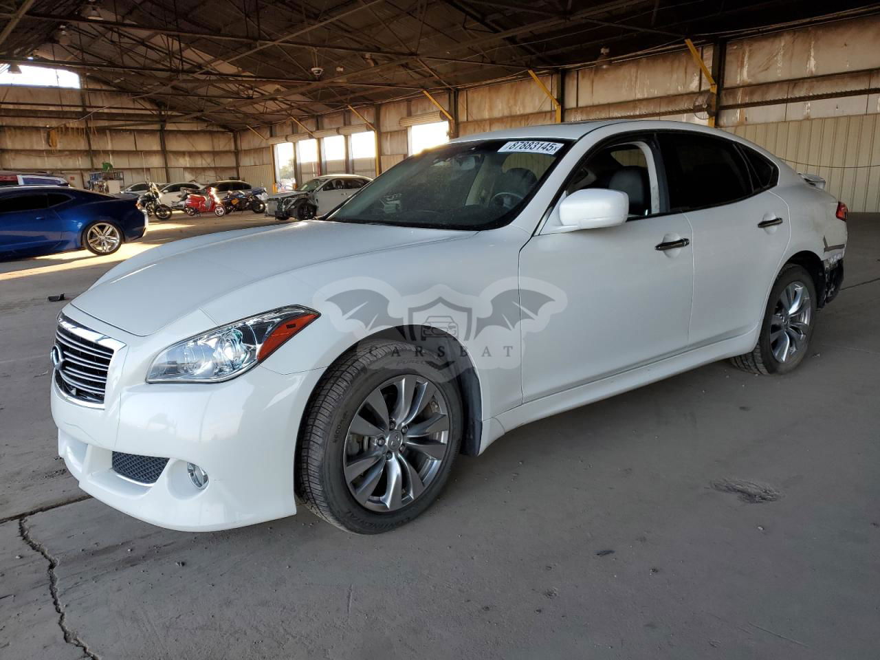 Infiniti M37 X 3.7L  6 2013