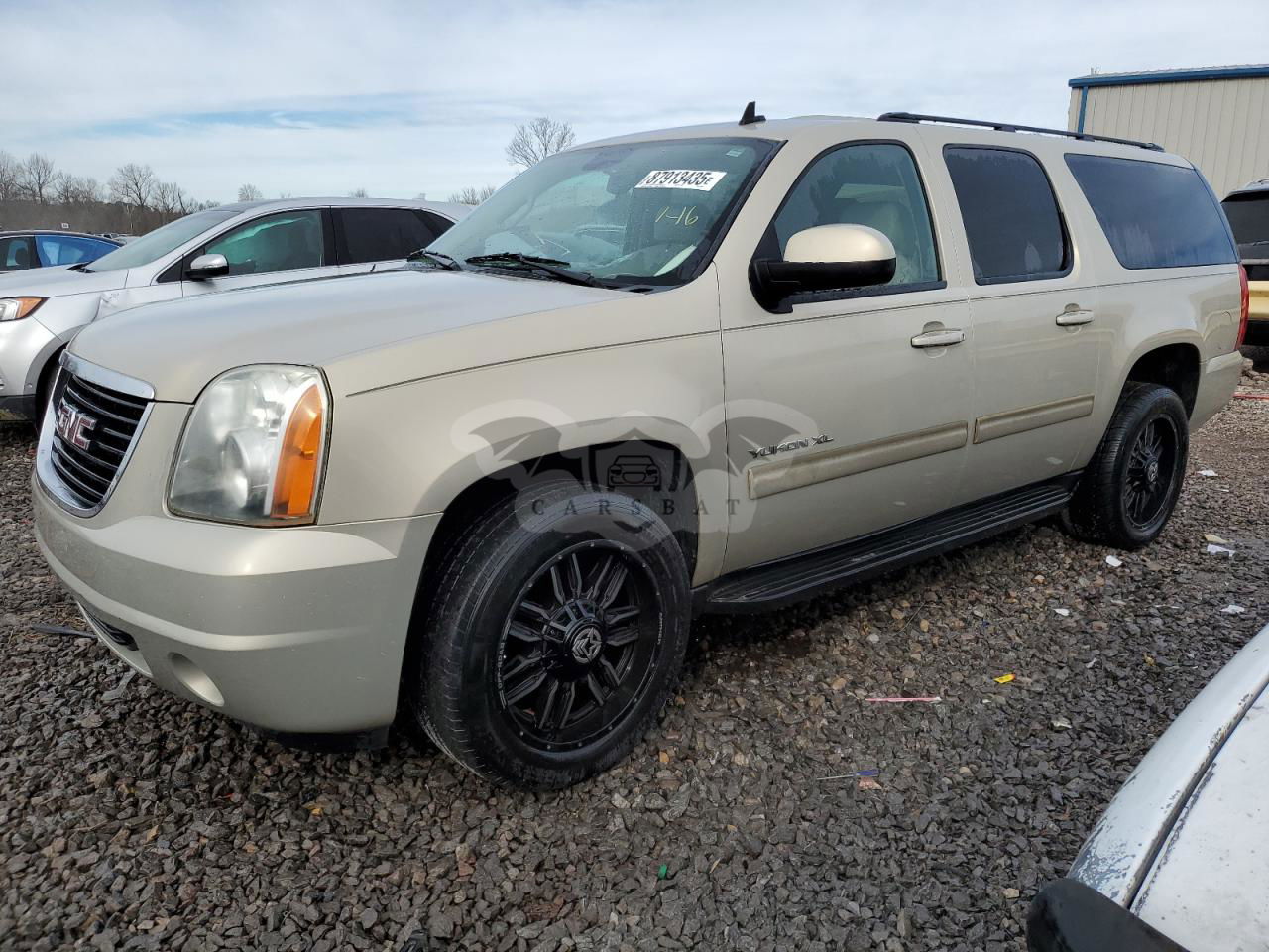 GMC Yukon 5.3L  8 2011