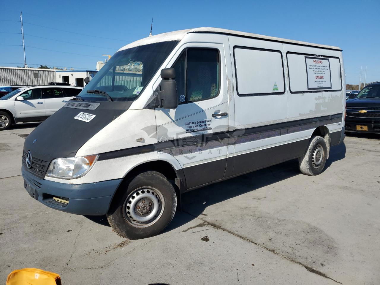 Dodge Sprinter 2500 2.7L  5 2005