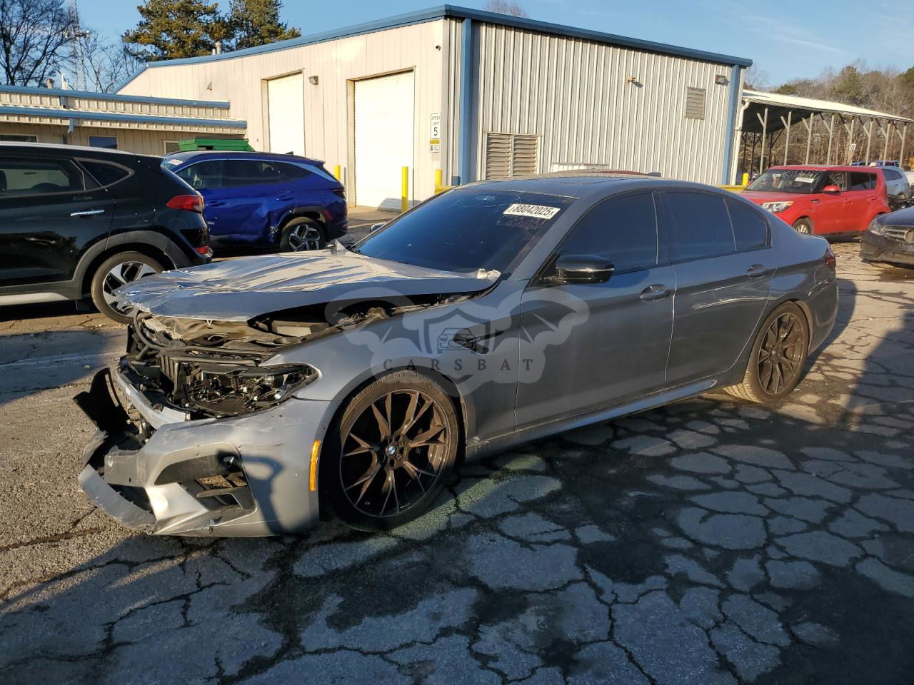 BMW M5 4.4L  8 2023