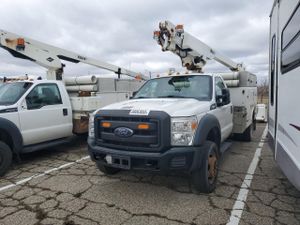 Ford F-450 6.8L 10 2015