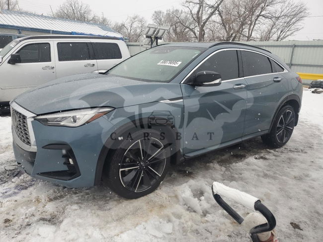 Infiniti QX50 2.0L  4 2022