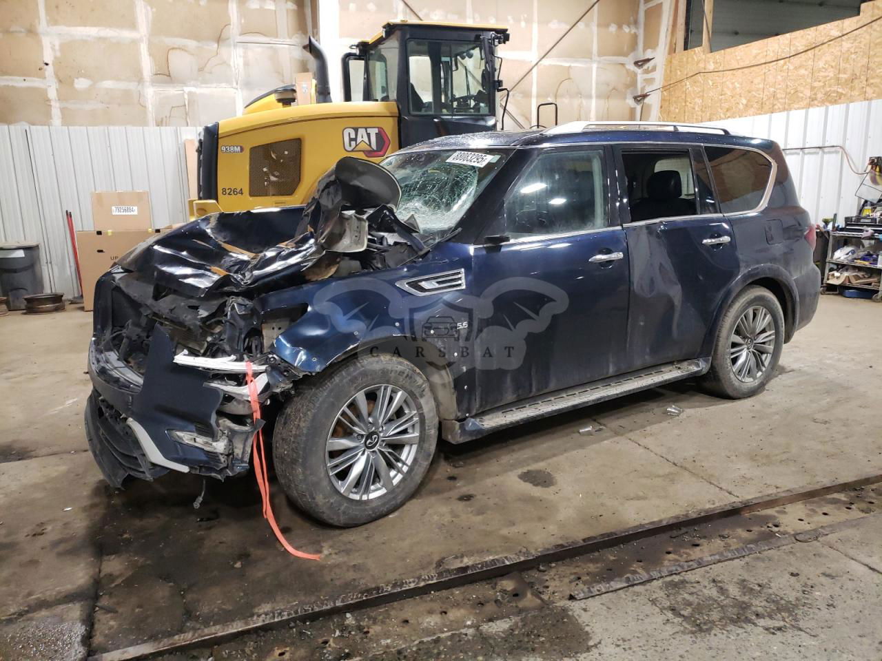 Infiniti QX80 LUXE 5.6L  8 2020