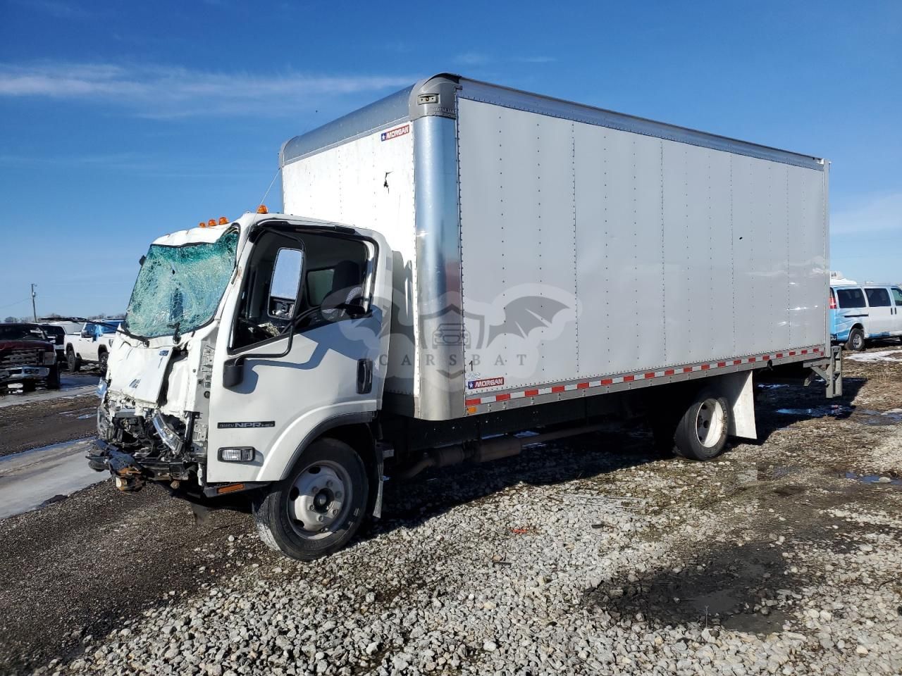 Isuzu NPR 6.6L 8 2024
