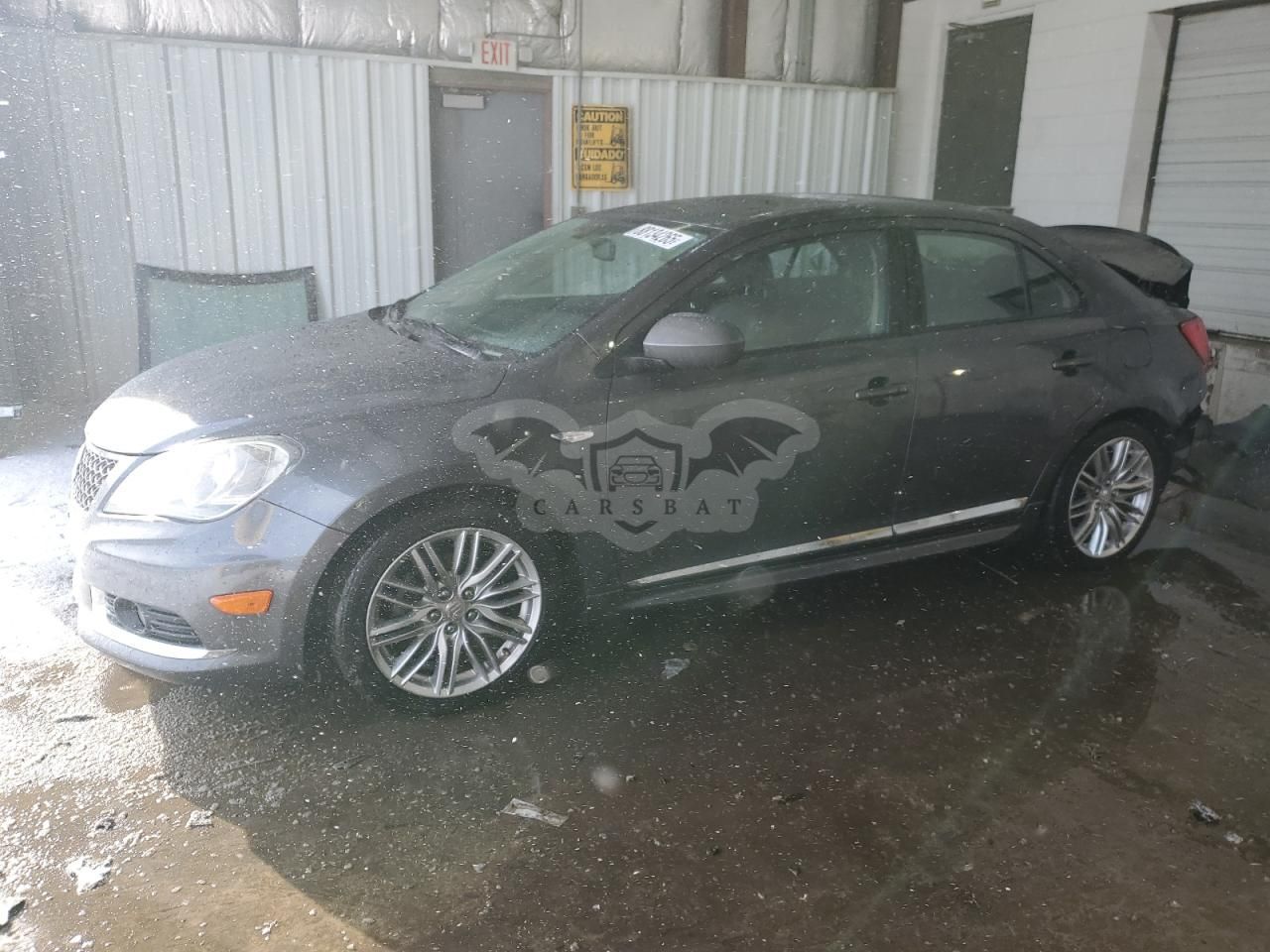 Suzuki Kizashi 2.4L 4 2011