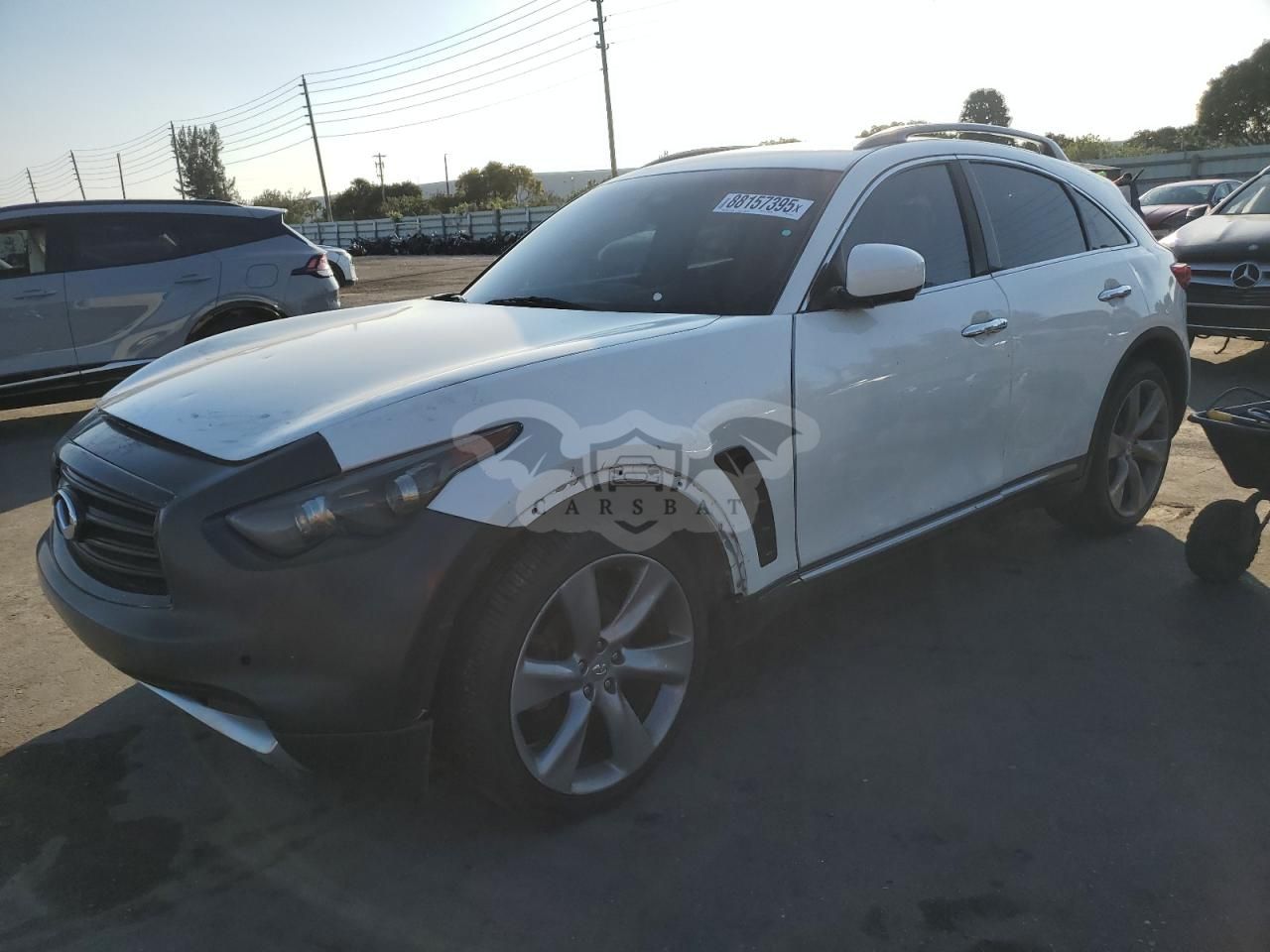Infiniti FX 3.7L 6 2013