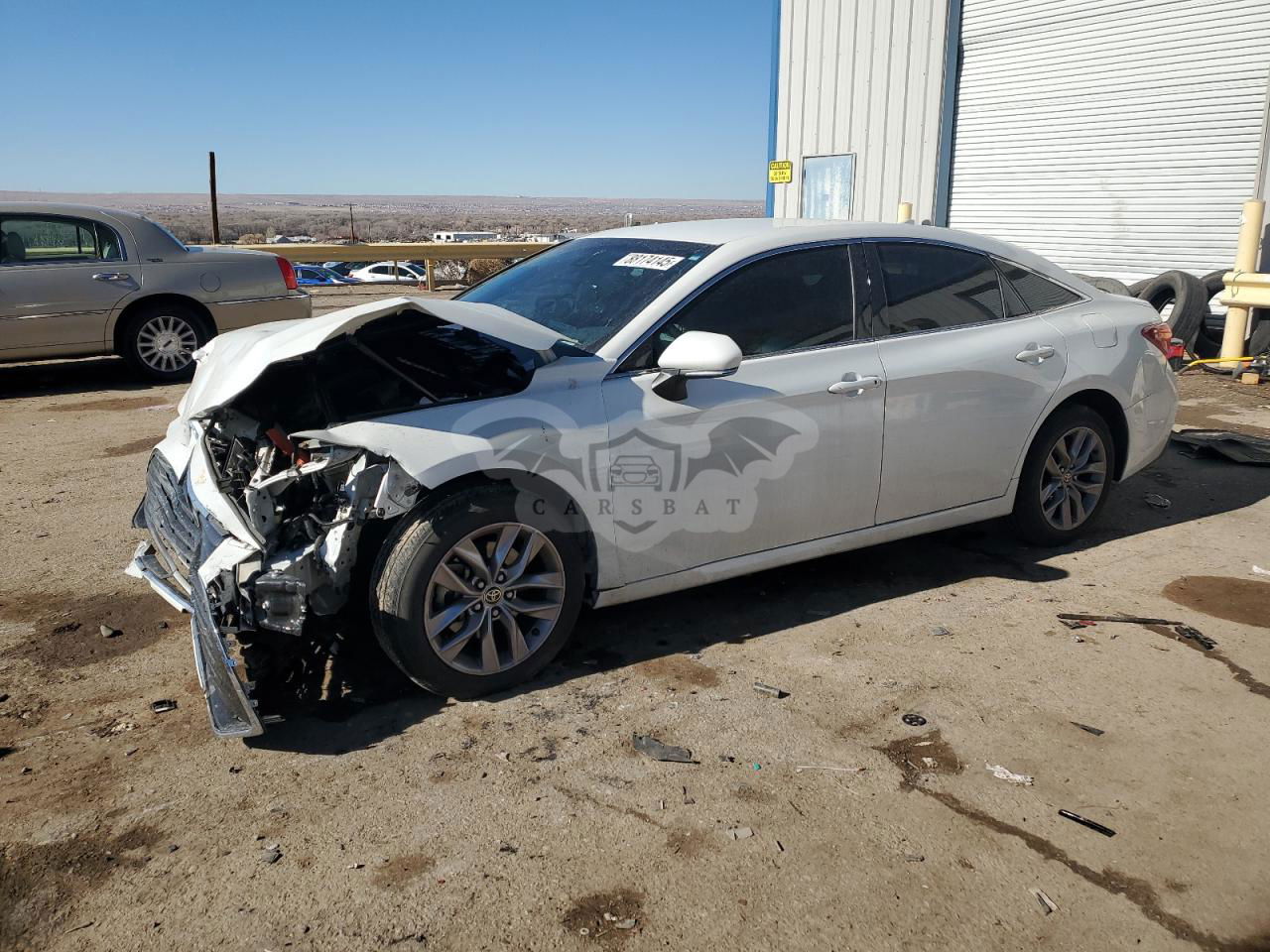 Toyota Avalon XLE 3.5L  6 2021