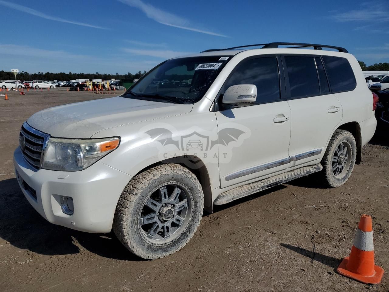 Toyota Land Cruiser 5.7L 8 2014