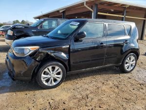 Kia Soul + 2.0L 4 2015