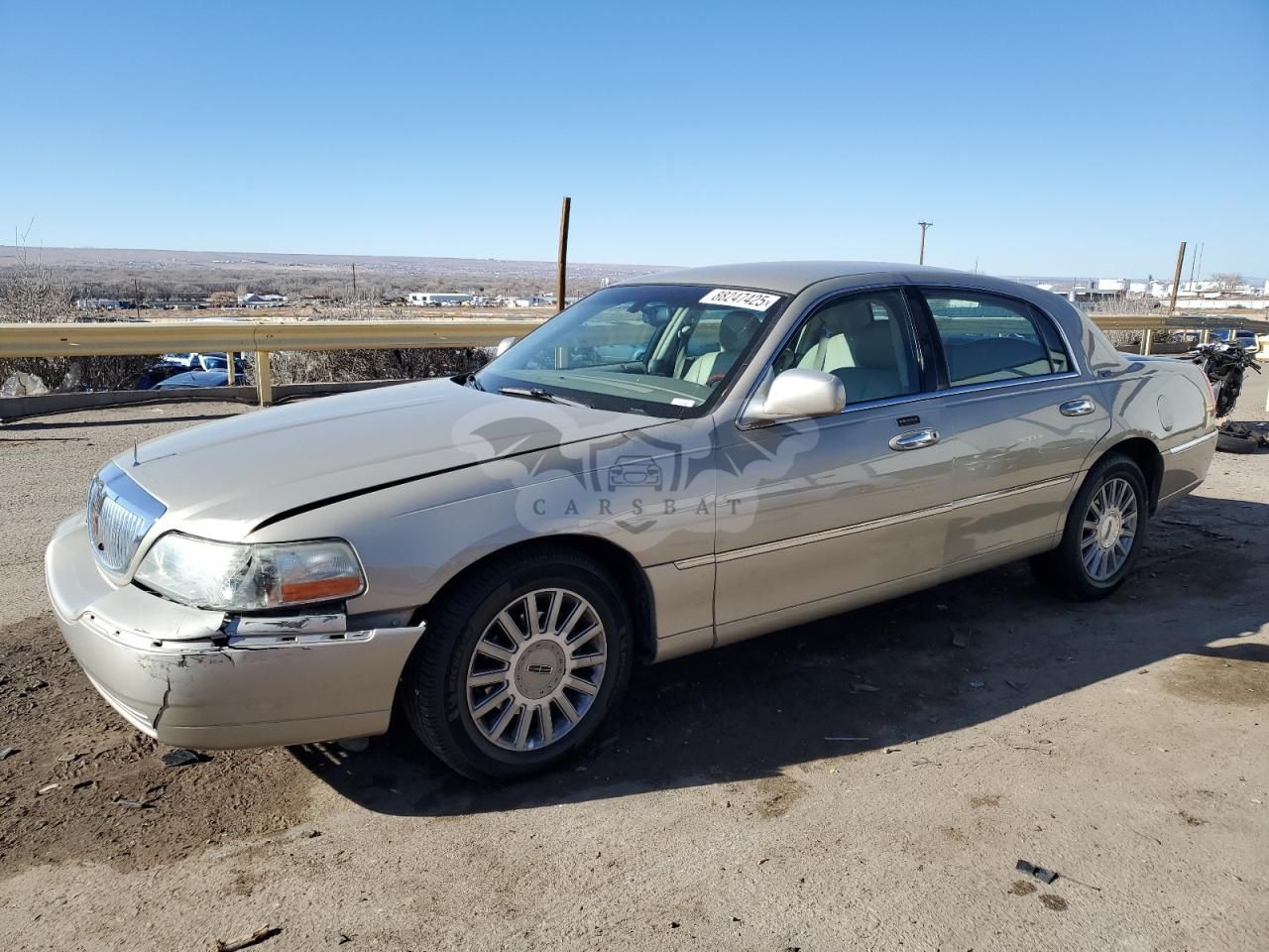 Lincoln Town Car SIGNATURE LIMITED 4.6L 8 2005