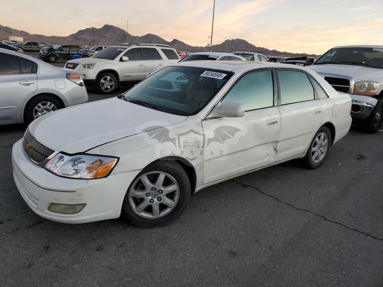 Toyota Avalon XL 3.0L  6 2001