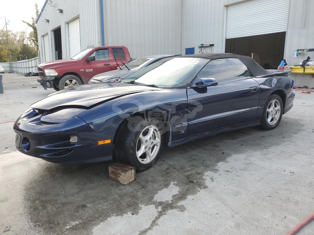 Pontiac Firebird TRANS AM 5.7L 8 2001