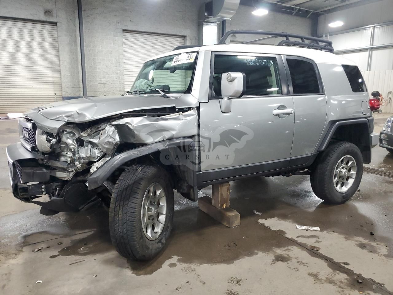 Toyota FJ Cruiser 4.0L 6 2012