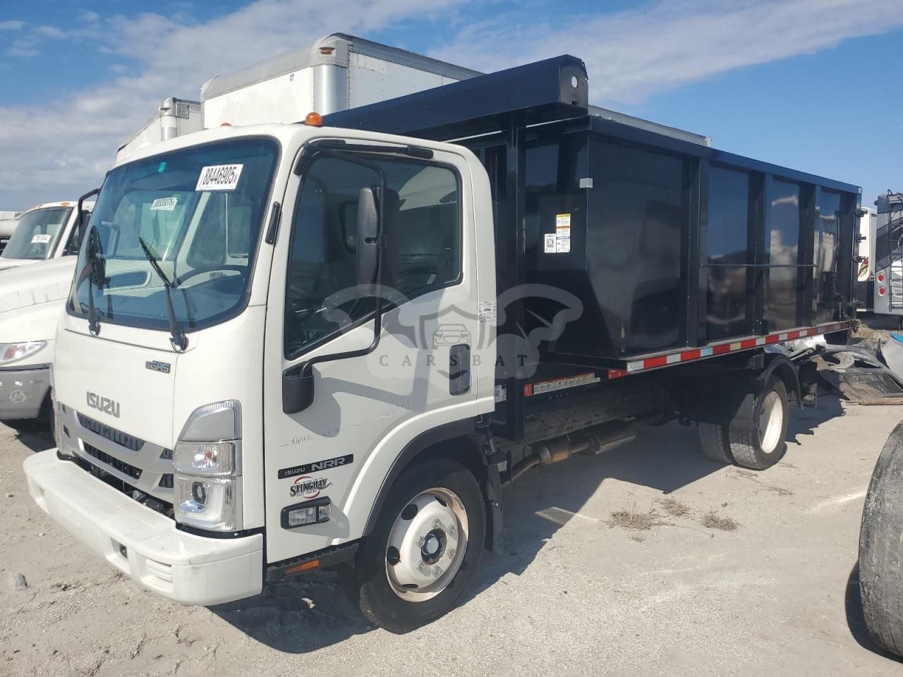 Isuzu NRR 6.6L 8 2024