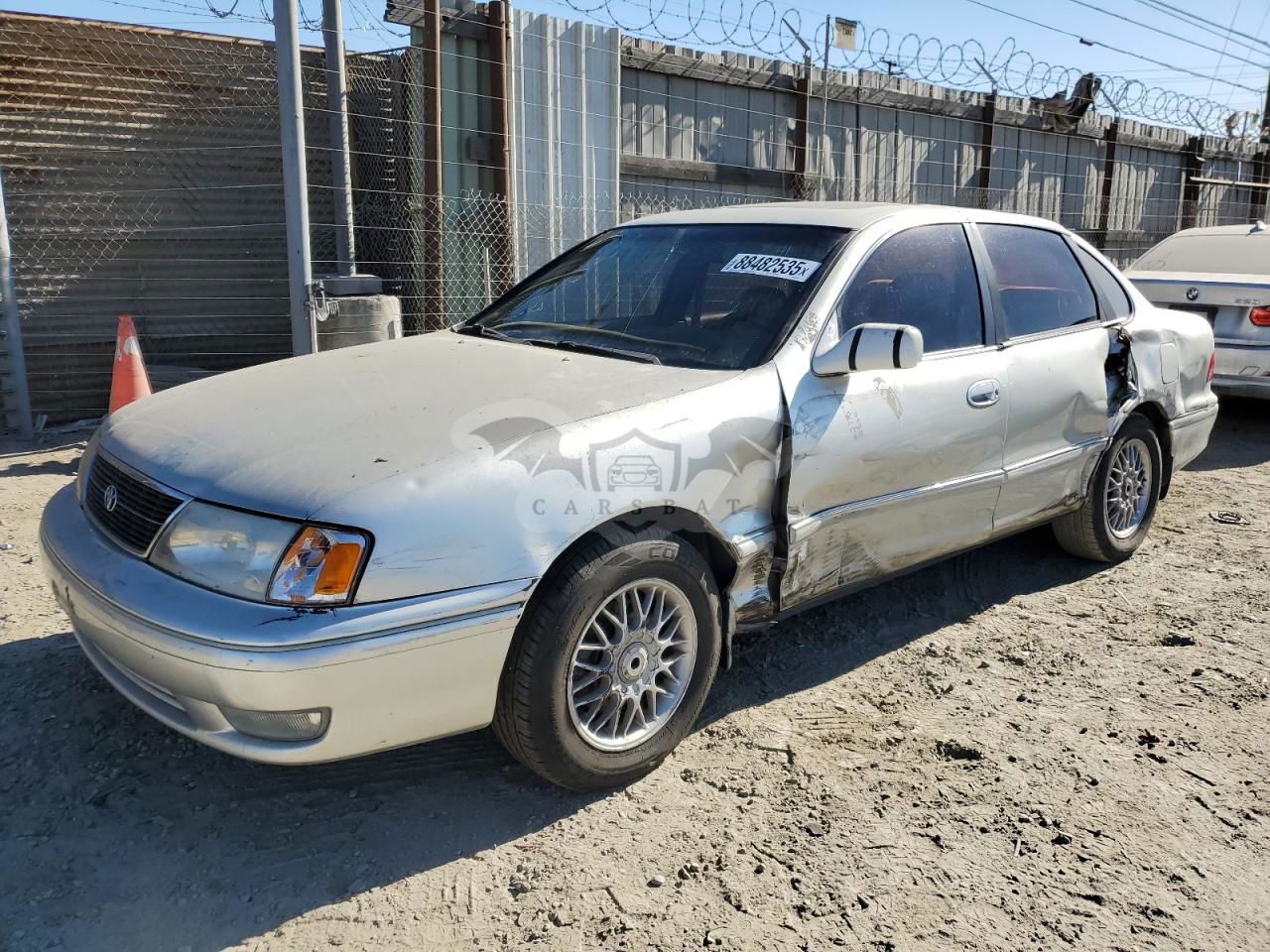 Toyota Avalon 3.0L  6 1999