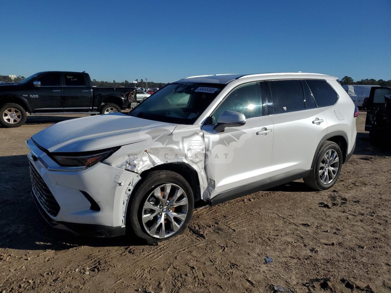 Toyota Grand Highlander XLE 2.4L 4 2024