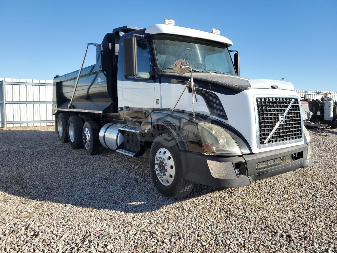 Volvo VN VNL 12.8L 6 2009