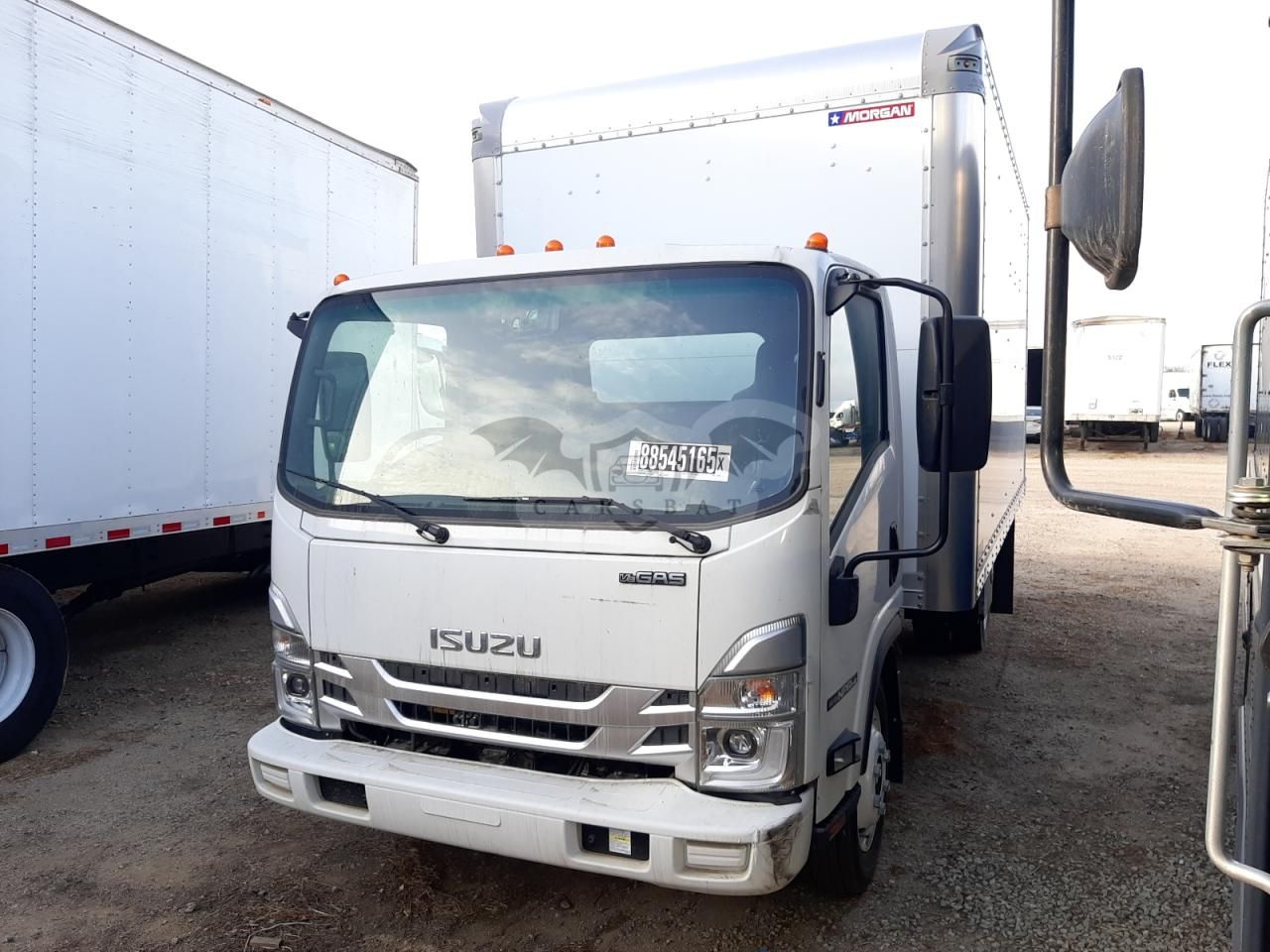 Isuzu NPR 6.6L 8 2024