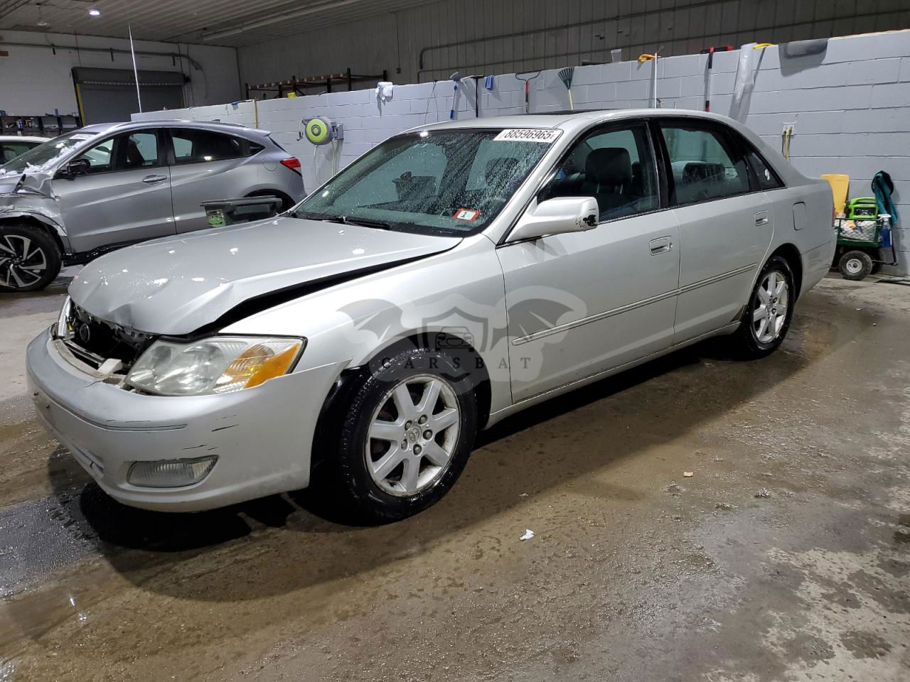 Toyota Avalon XL 3.0L  6 2002
