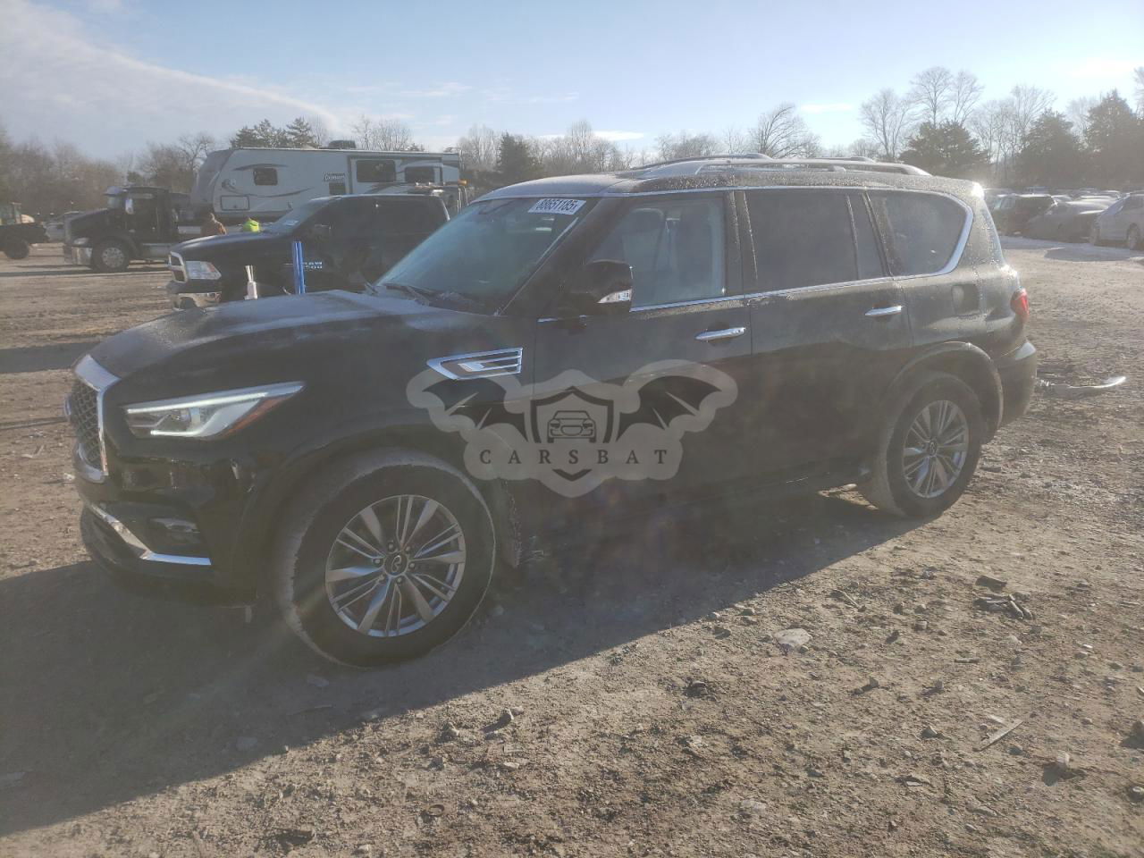 Infiniti QX80 LUXE 5.6L  8 2021