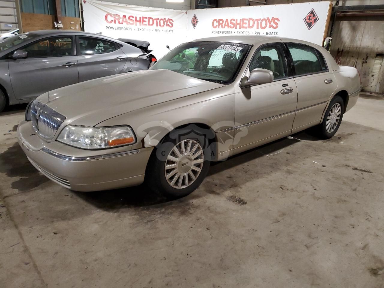 Lincoln Town Car EXECUTIVE 4.6L 8 2004
