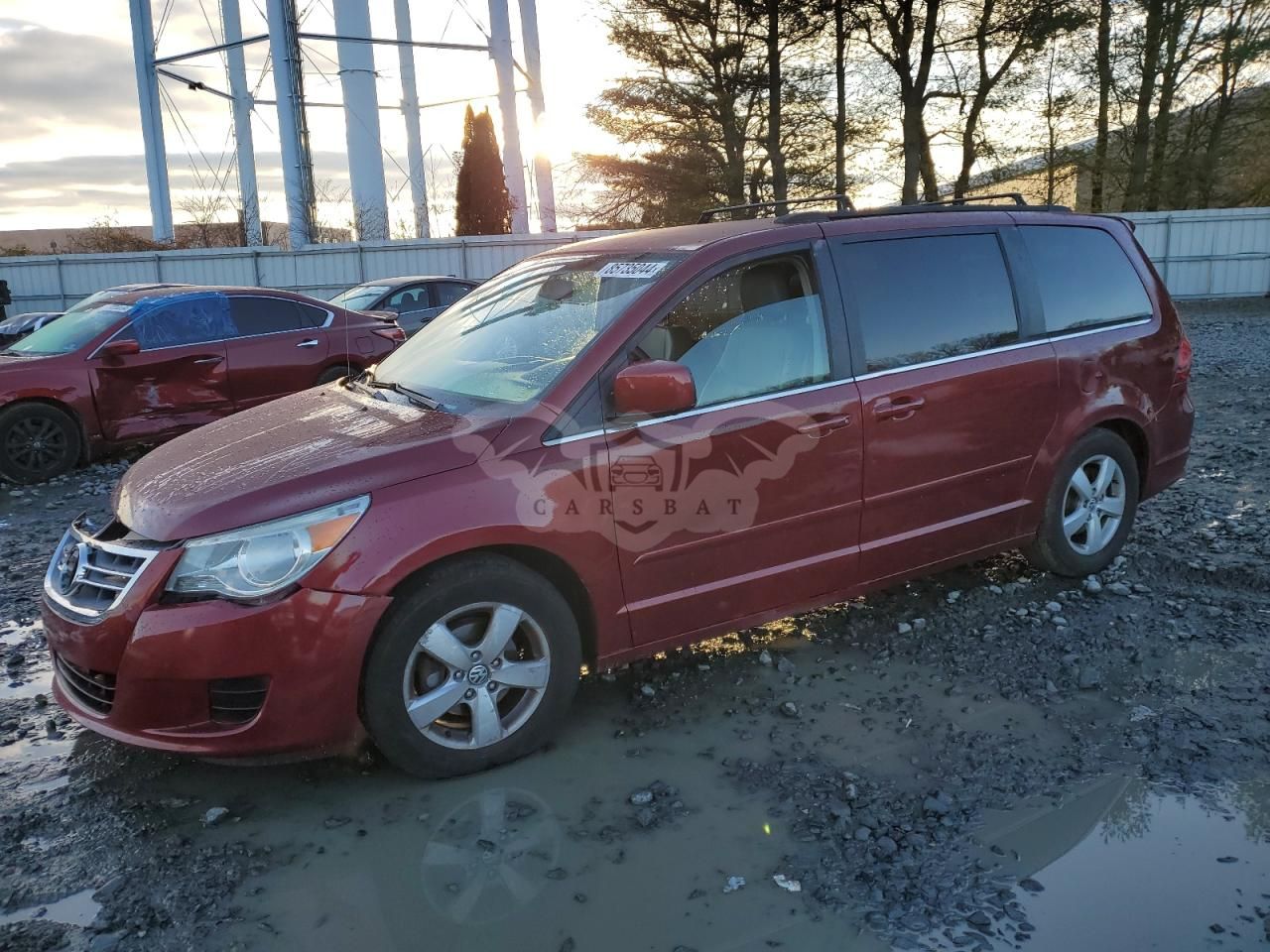 Volkswagen Routan 3.6L 6 2011