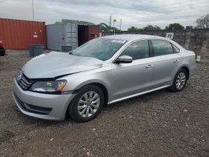 Volkswagen Passat 1.8L 4 2014