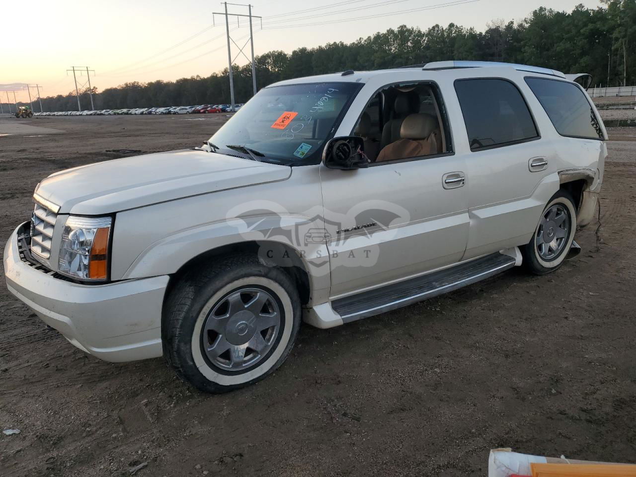 Cadillac Escalade LUXURY 5.3L  8 2003