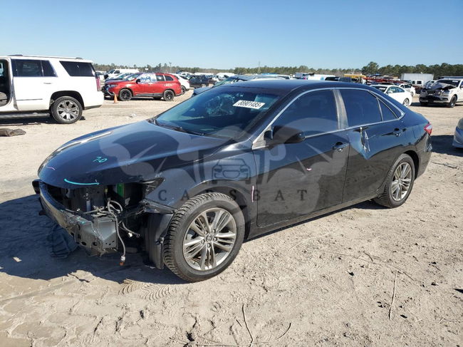 Toyota Camry LE 2.5L  4 2017