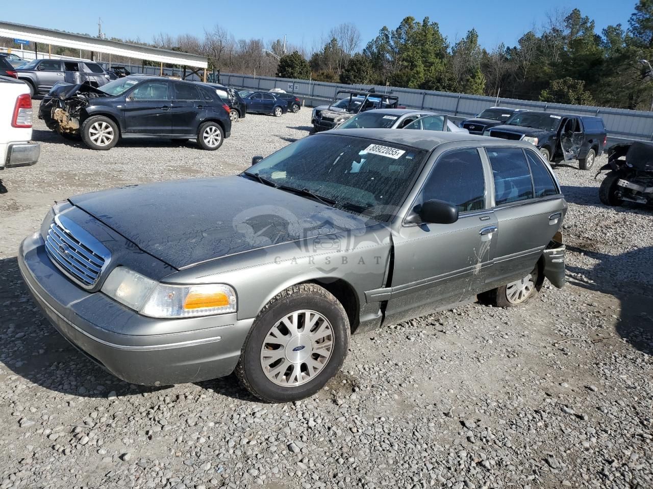 Ford Crown LX 4.6L 8 2004