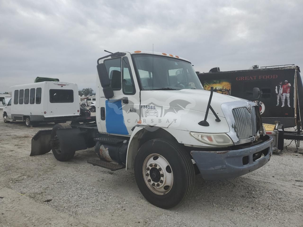 International DuraStar / 4000 7.6L 6 2006